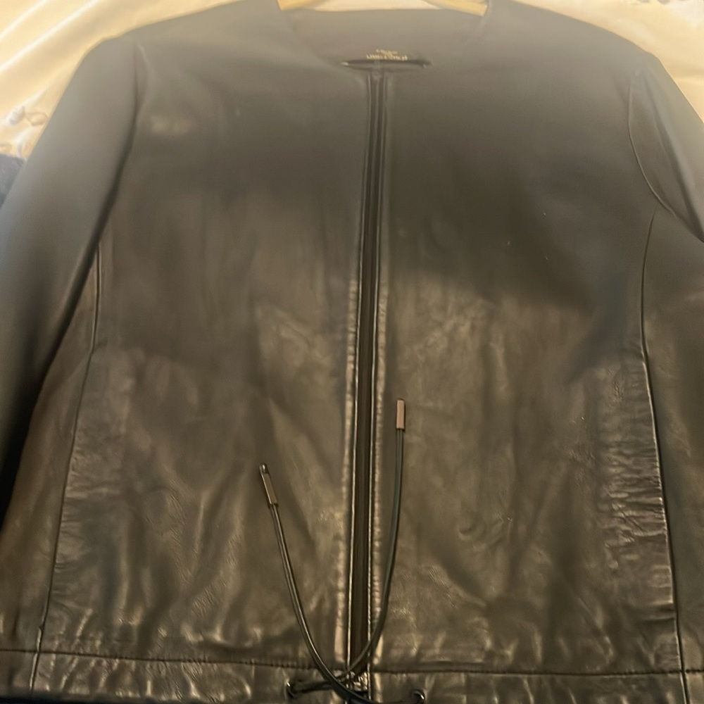 Leather jacket - Picture 4 of 7